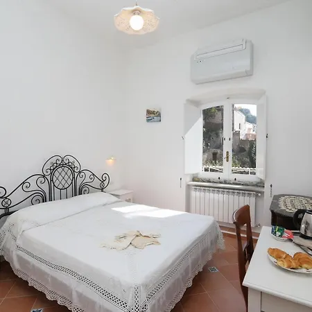 Hotel La Cascata à Amalfi Extérieur photo